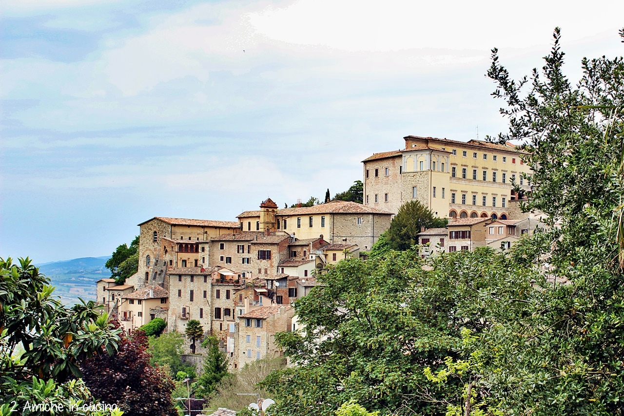 Panorama di Todi