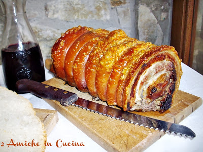cucina umbra la porchetta fatta in casa
