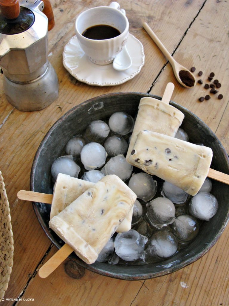 frozen yogurt al caffè e cioccolato