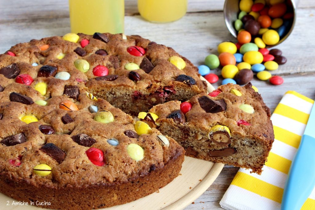 Torta cookie con m&m's e smarties