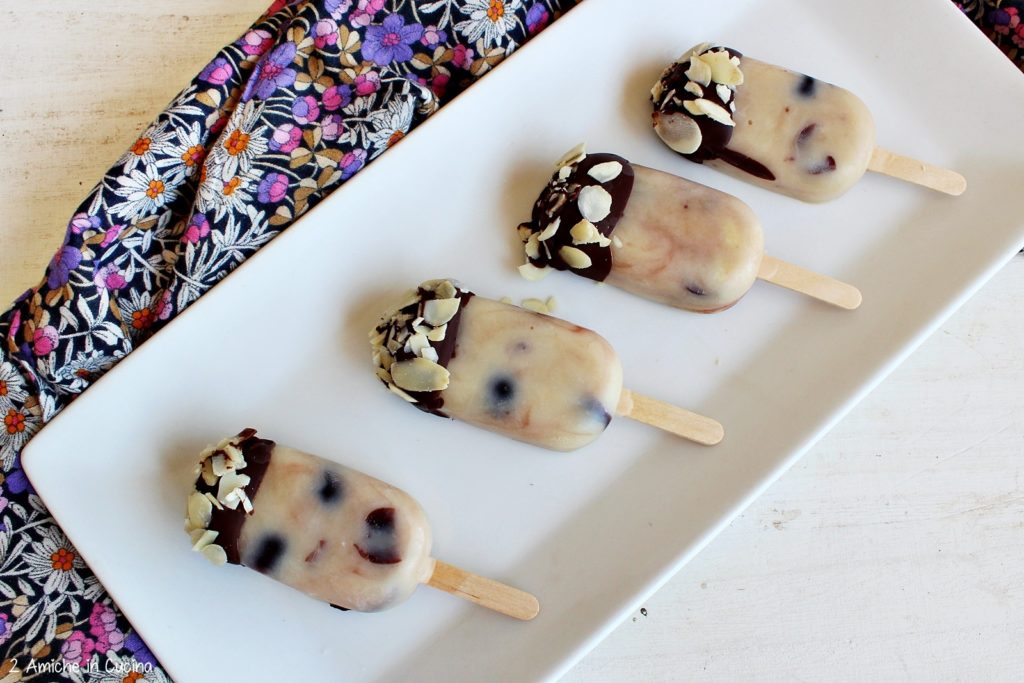 Frozen yogurt ananas e amarene 