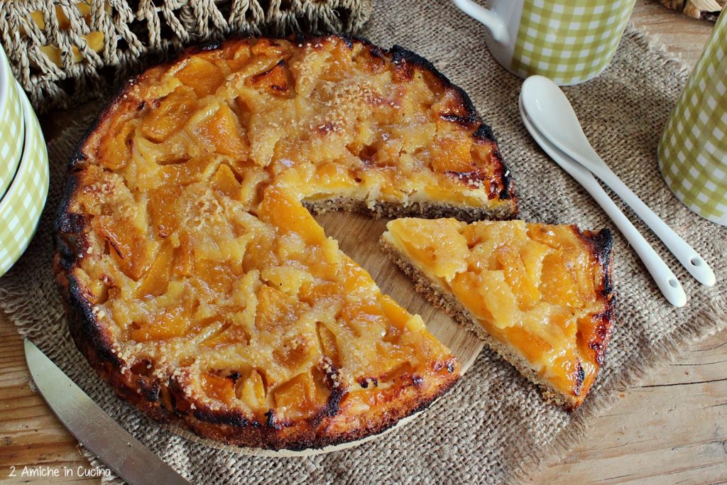 Torta rovesciata alle pesche