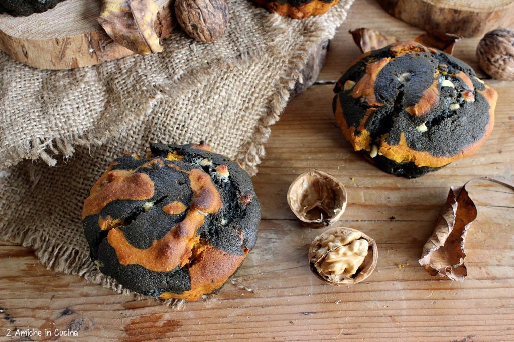 Muffin alle carote e carbone 