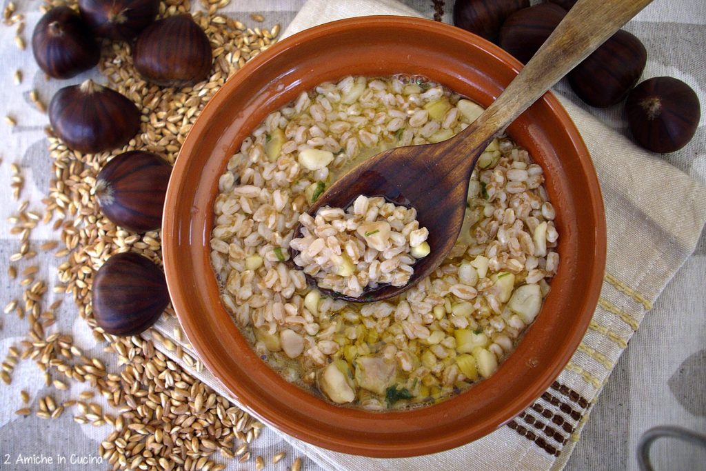 zuppa di farro e castagne- zuppe