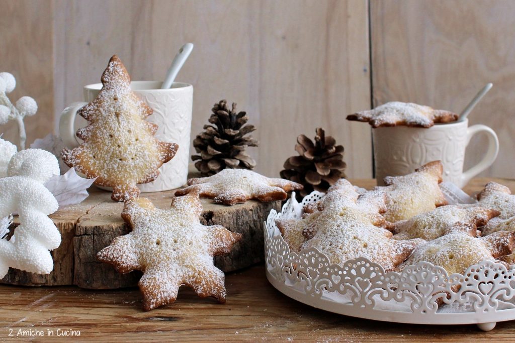 Biscotti con cuore di mela e spezie