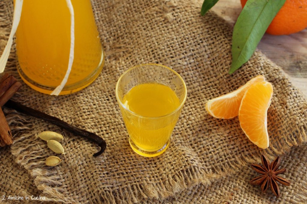 Liquore alle clementine e spezie 