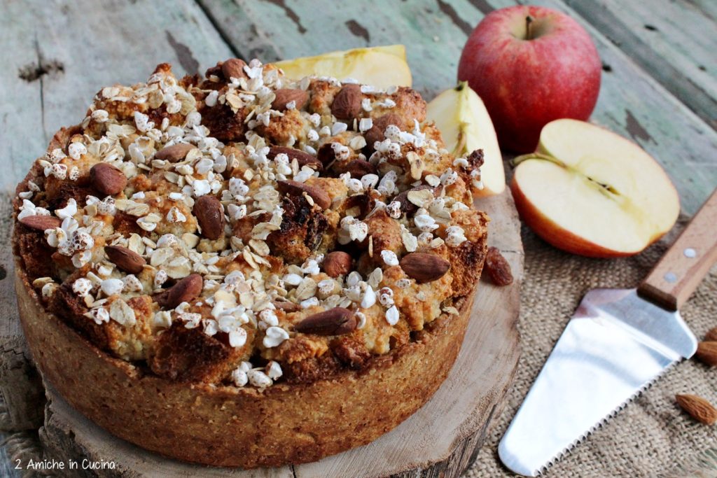 Torta di mele ai cereali e panettone
