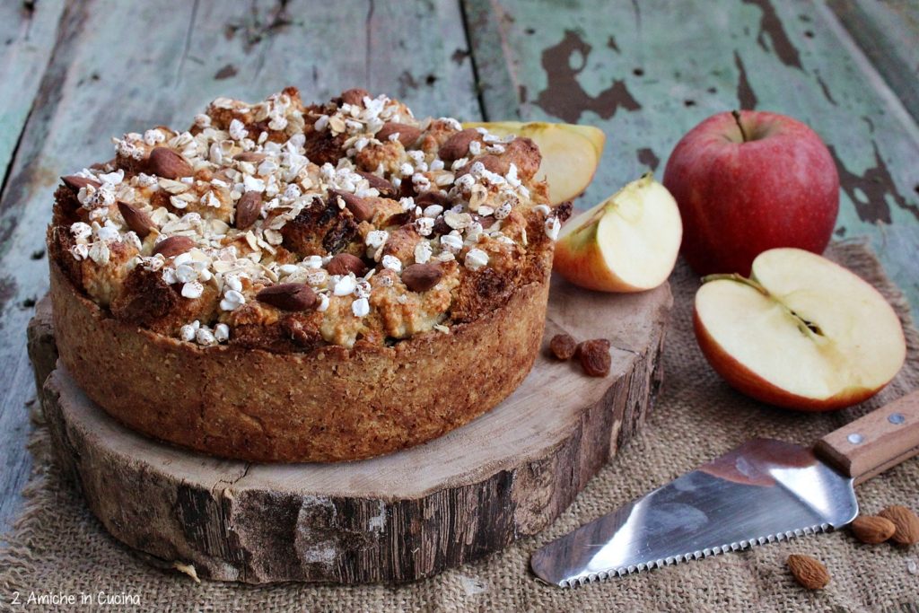Torta di mele ai cereali e panettone