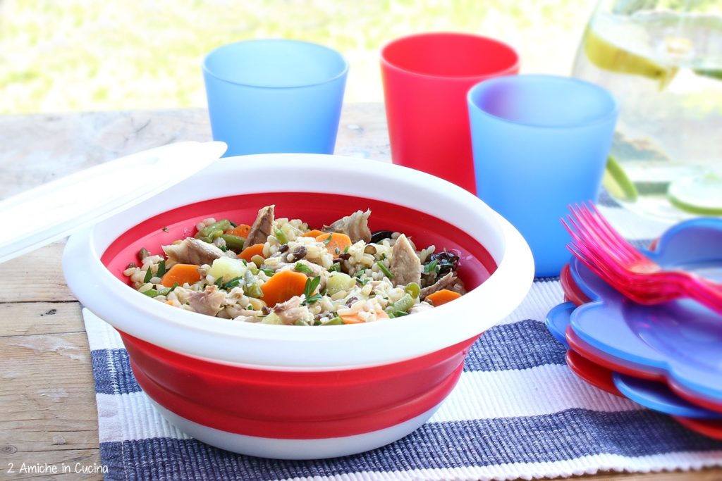 insalata di cereali e legumi con patate, fagiolini e sgombro al naturale