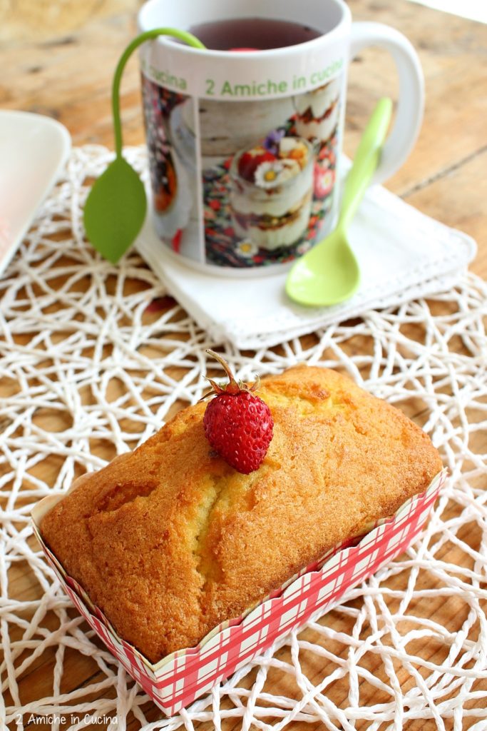 Mini plumcake al cocco con fragoline e limone 2