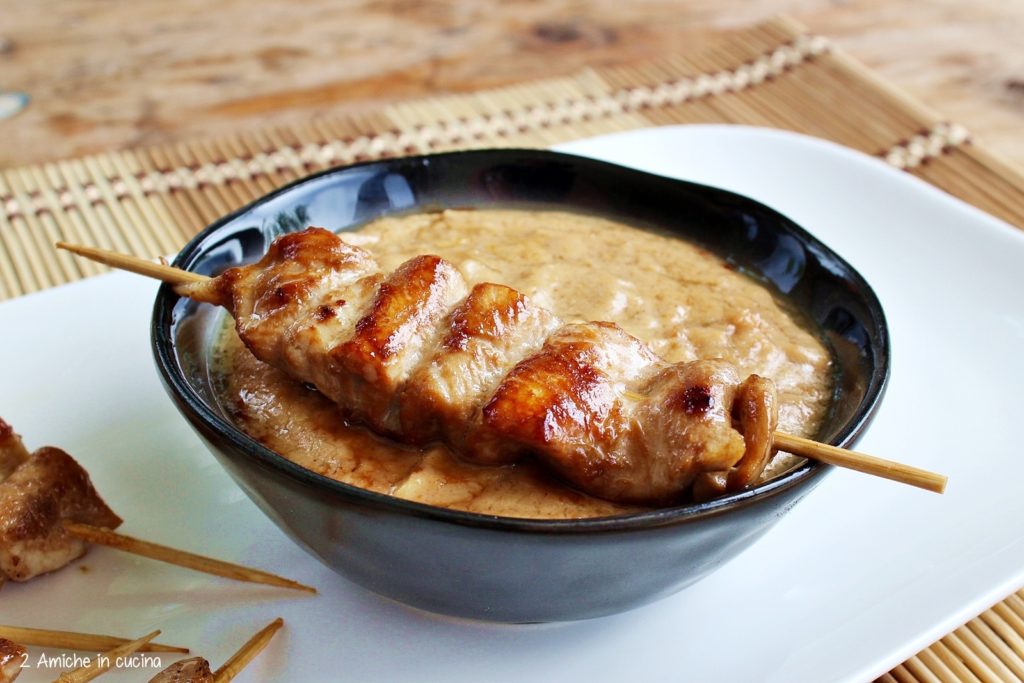satay di pollo, spiedini thai