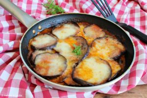 parmigiana di melanzane in padella, senza forno