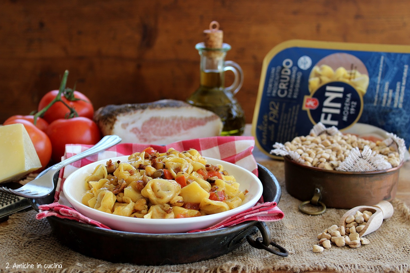 tortellini al prosciutto, guanciale e cicerchie