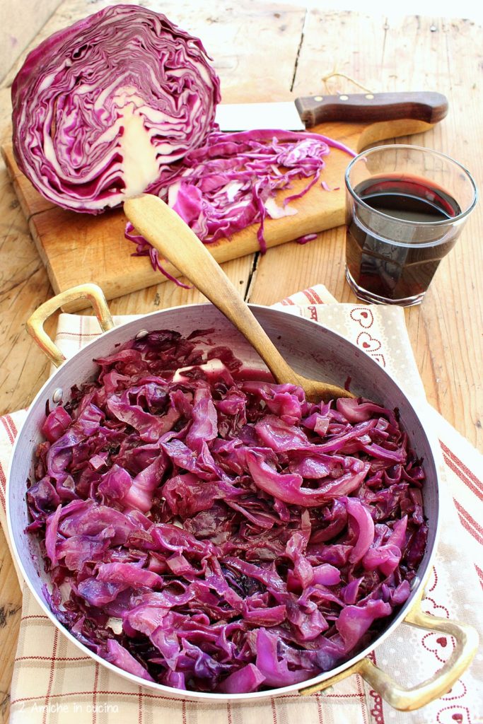 Cavolo con vino rosso, ricetta friulana