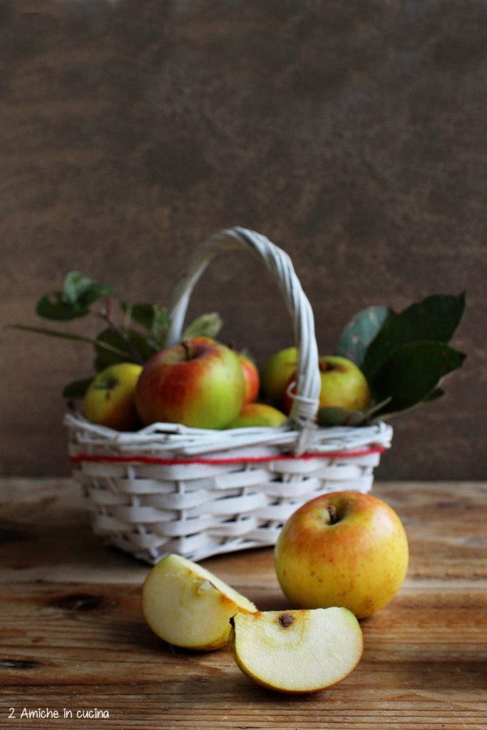 Crumble di mele, apple crumble, ricetta tipica inglese