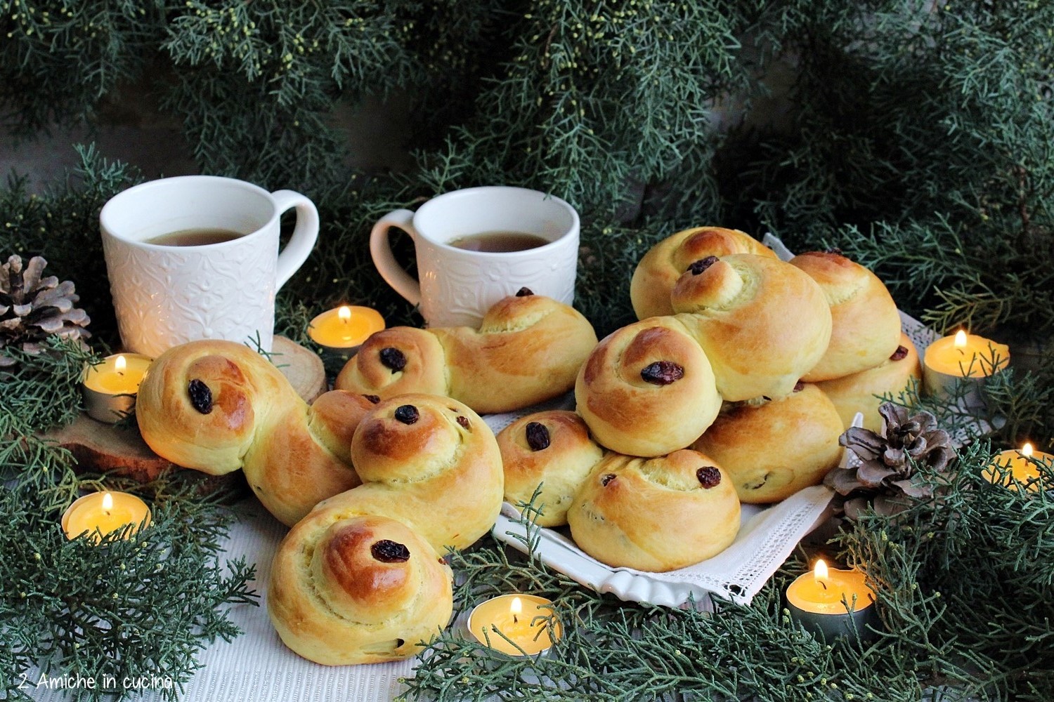 Lussekatter dolcetti svedesi Santa Lucia