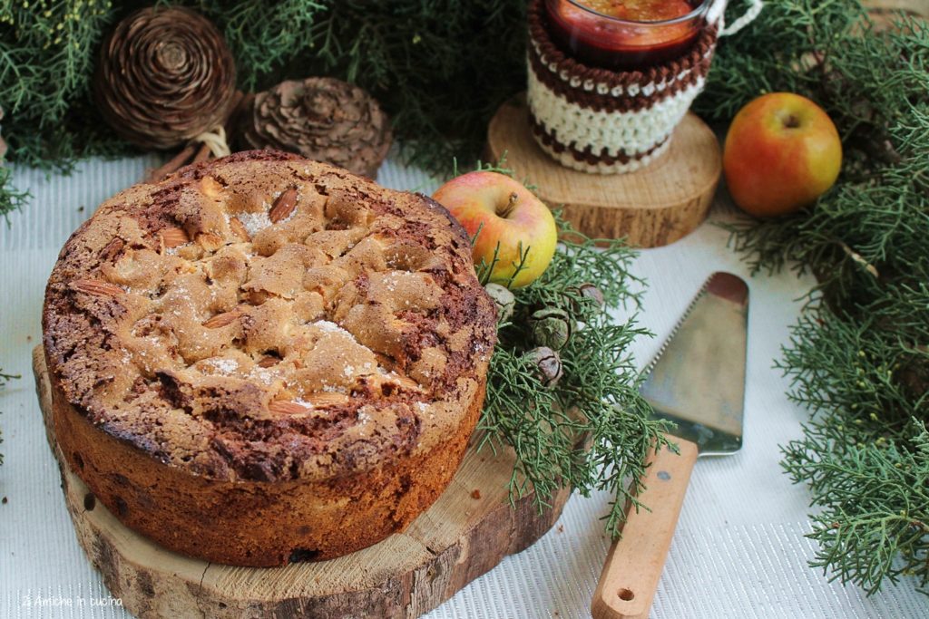 Torta di mele al vin brulè senza lattosio