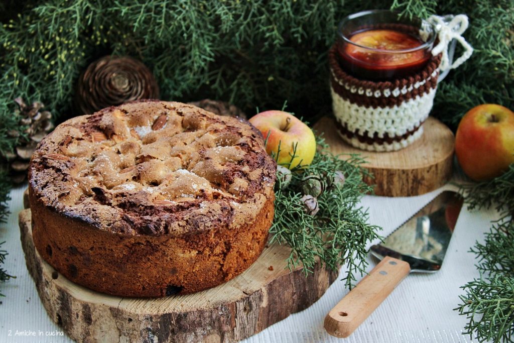 Dolci di Natale per intolleranti, la torta di mele al vin brulè senza lattosio