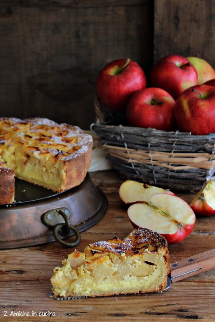 Fetta della torta di mele della Normandia