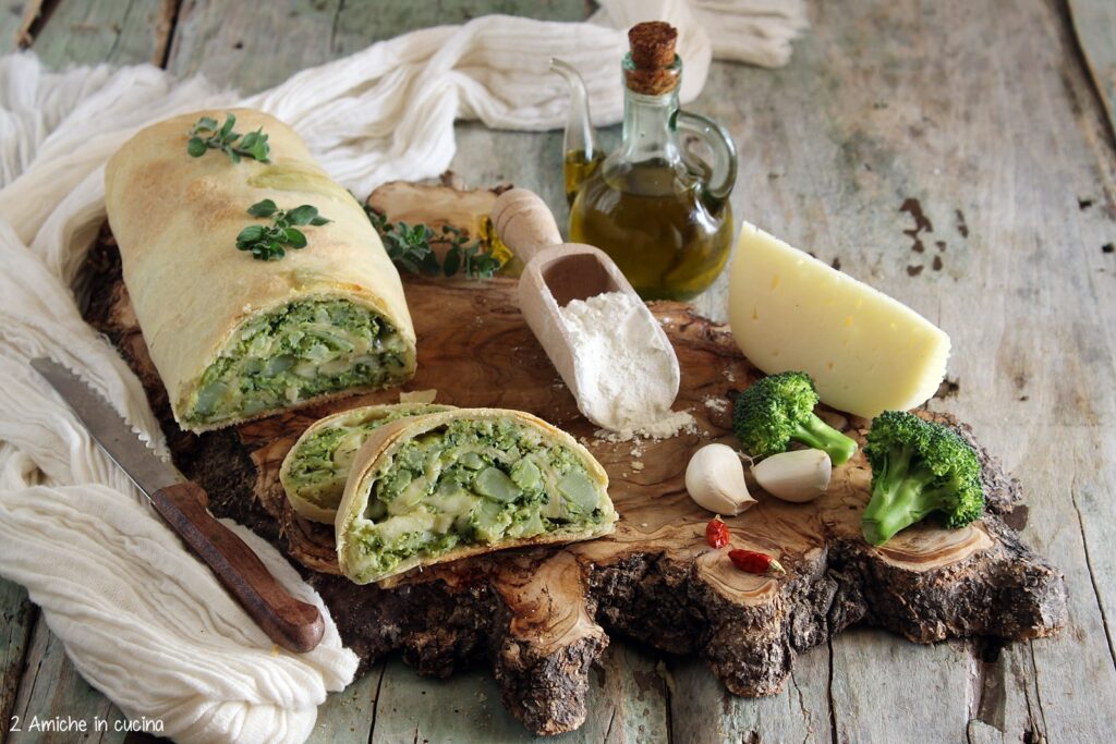 Strudel salato alle verdure e formaggi misti