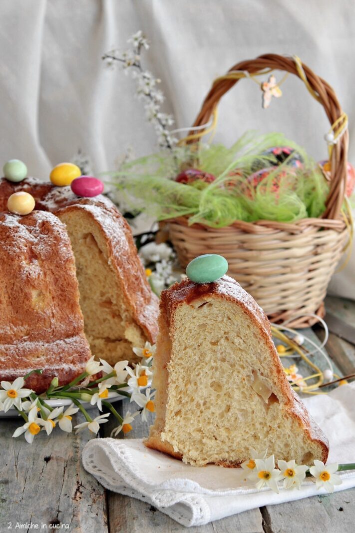 Interno sofficissimo della babka polacca di Pasqua