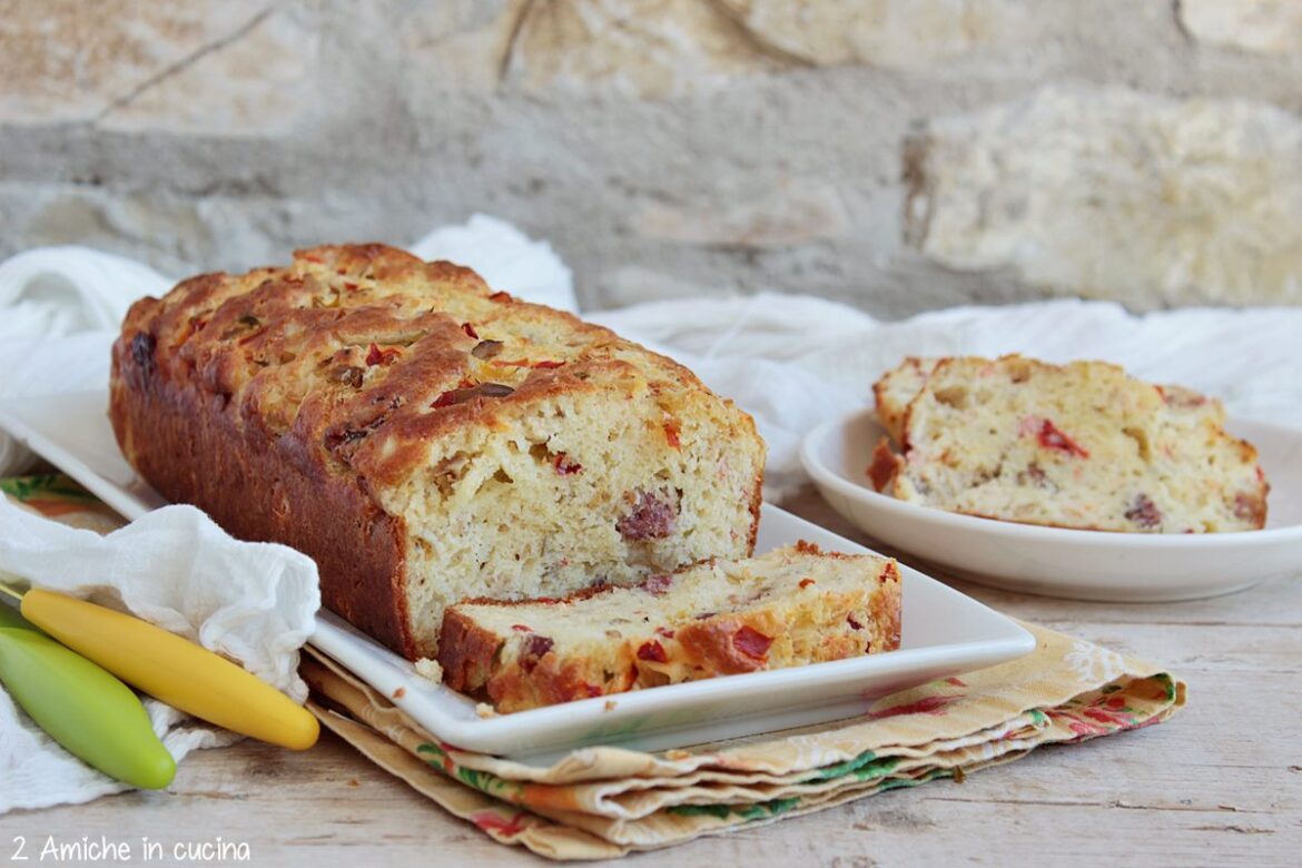 Plumcake salato svuotafrigo, con sott'oli