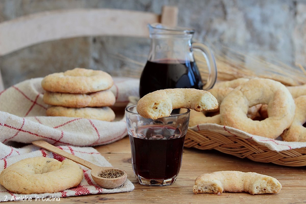 biscotti al vino tipici dei Castelli Romani