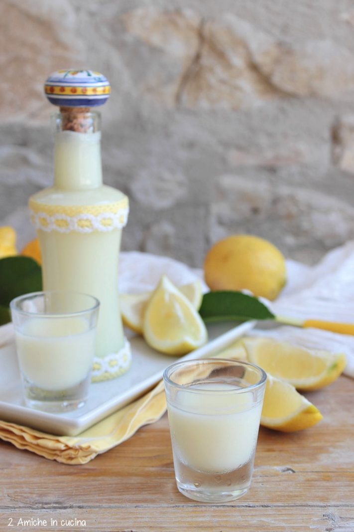 Crema di limoncello, ricetta per preparala in casa - 2 Amiche in Cucina