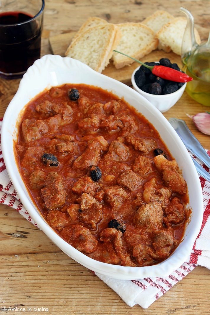 Cinghiale in umido con olive