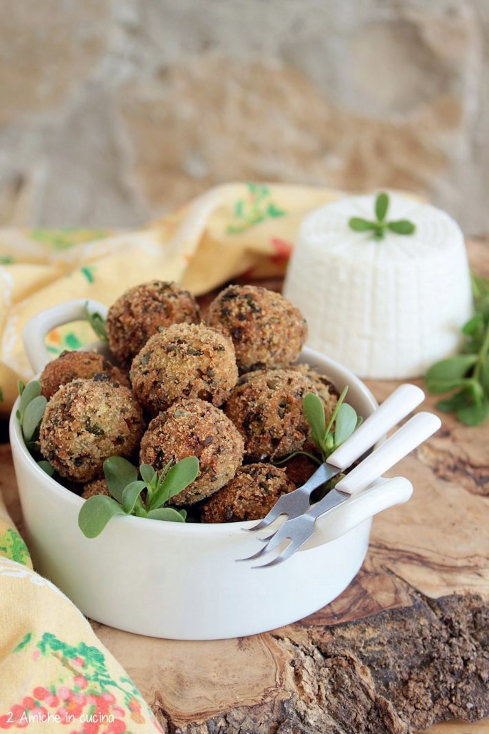 Polpettine di portulaca con ricotta e farina di ceci