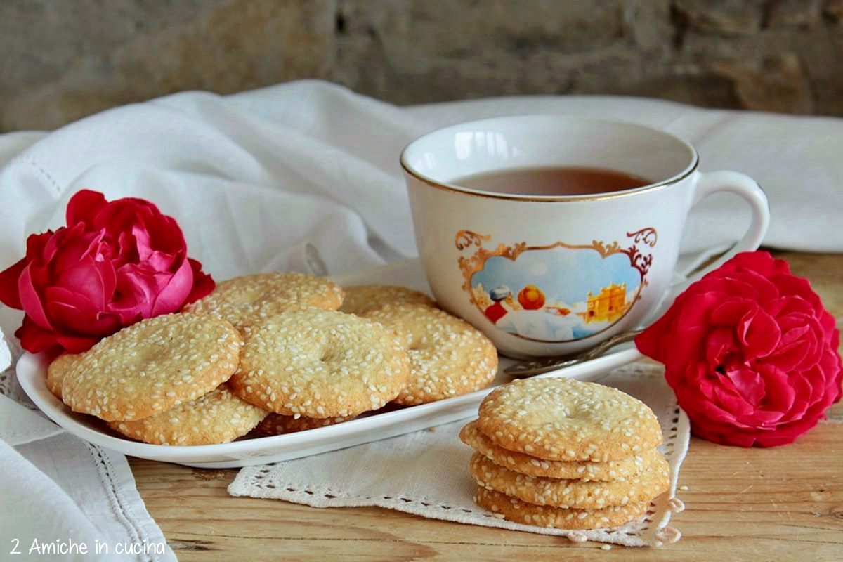 biscotti del vietnam, croccanti e friabili