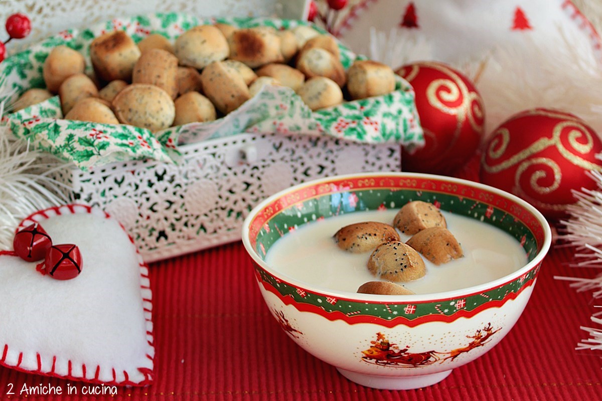 kuciukai, i biscotti lituani ai semi di papavero per Natale