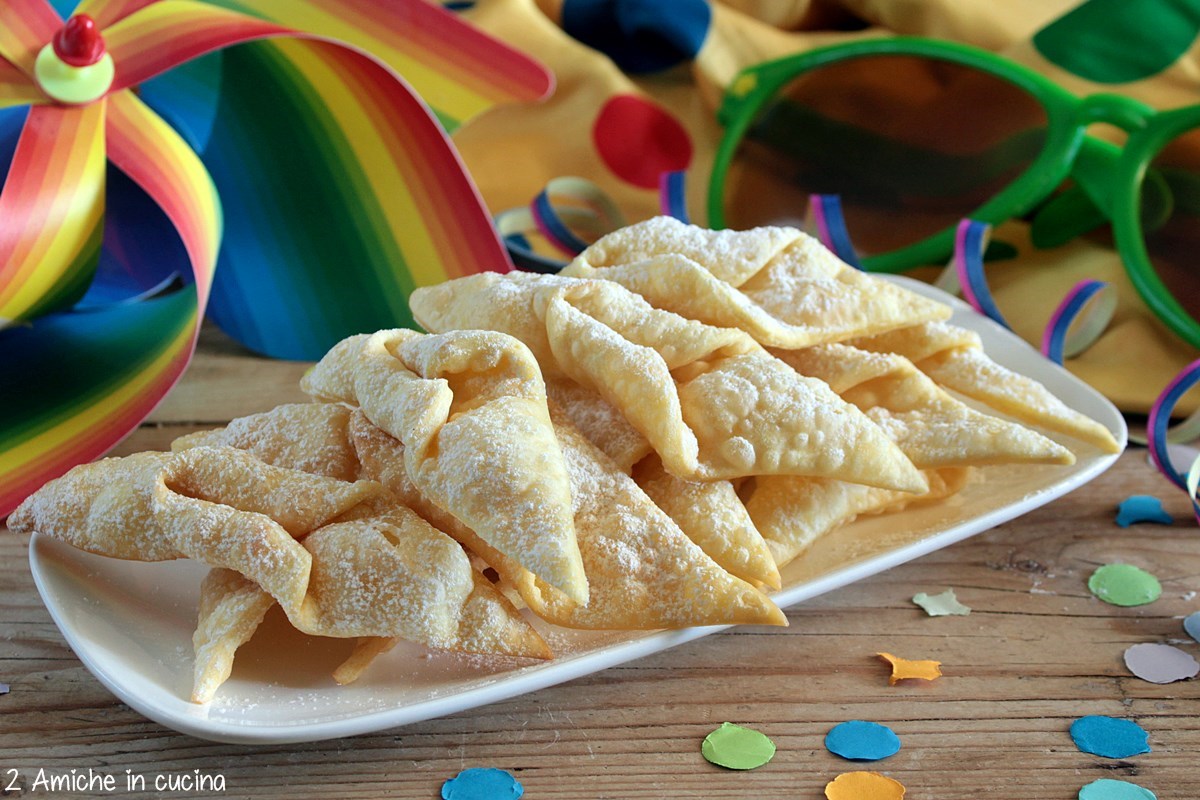 Faworki Frappe polacche dolci tipici di carnevale 2 Amiche in Cucina