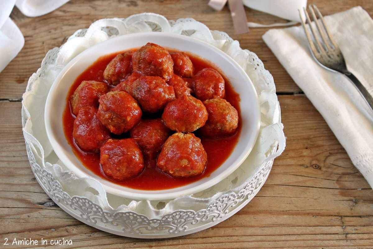 Piatto di polpette al sugo