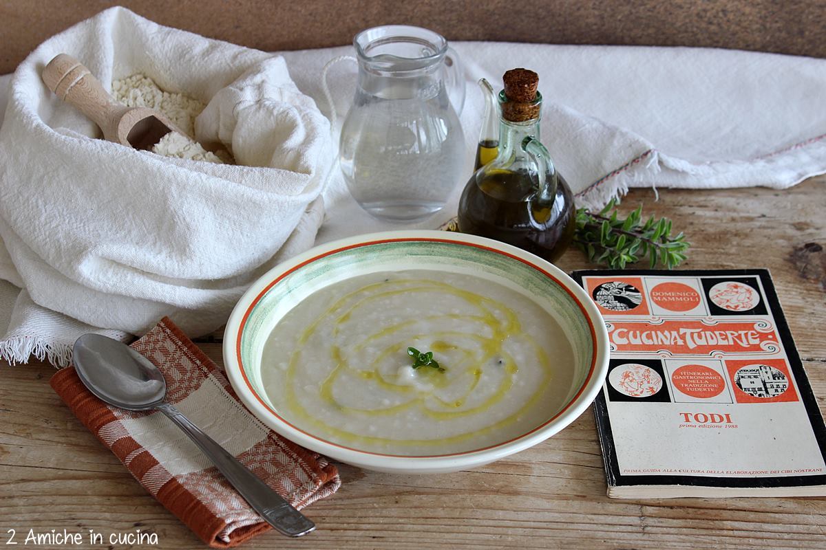 Piatto con crea di acqua e farina, chiamata frascarelli