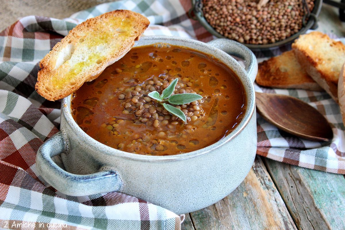 zuppa umbra con lenticchie e acciughe