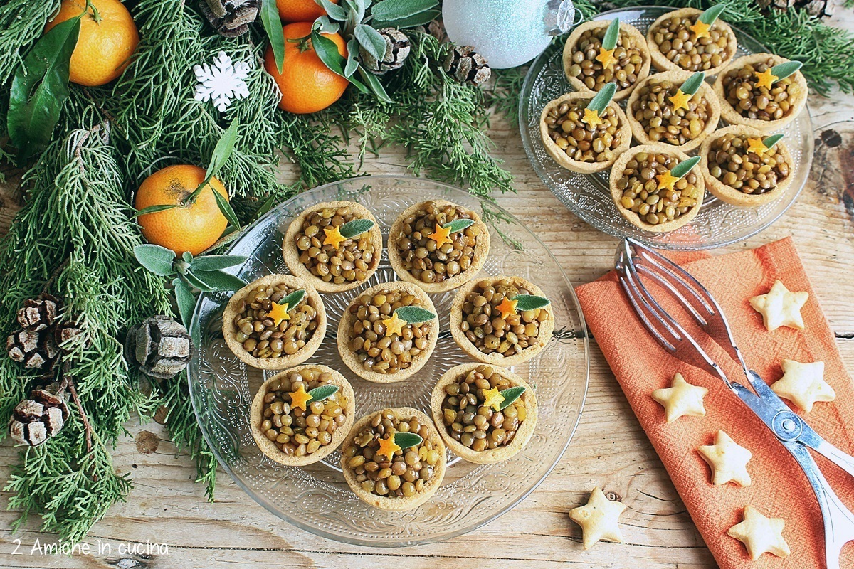 mini tartellette salate con lenticchie al succo di clementine e salvia