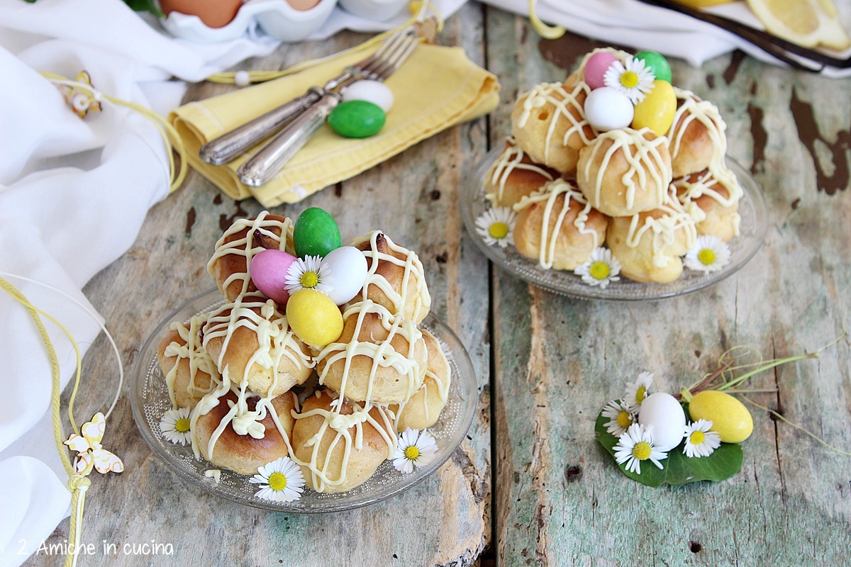 Profiteroles monoporzione al cioccolato bianco e limone