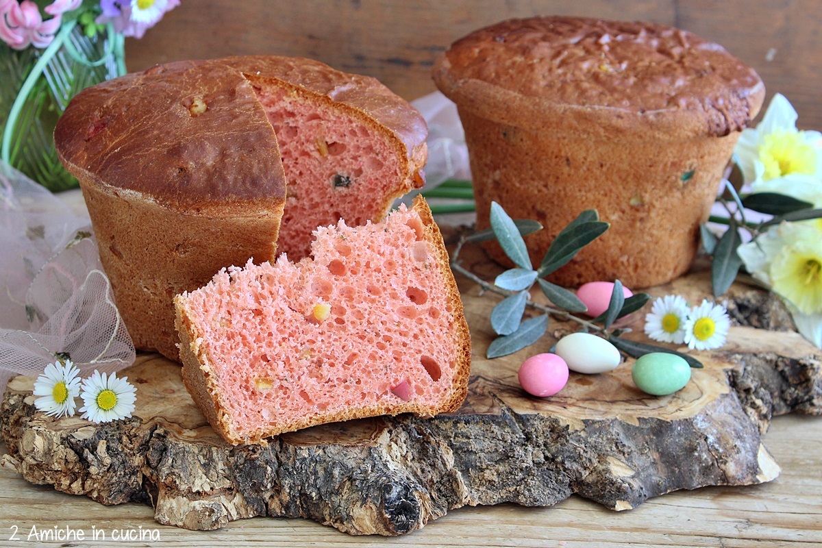 Torta dolce di Pasqua tipica della Valnerina, di colore rosa, con alchermes e anice nell'impasto