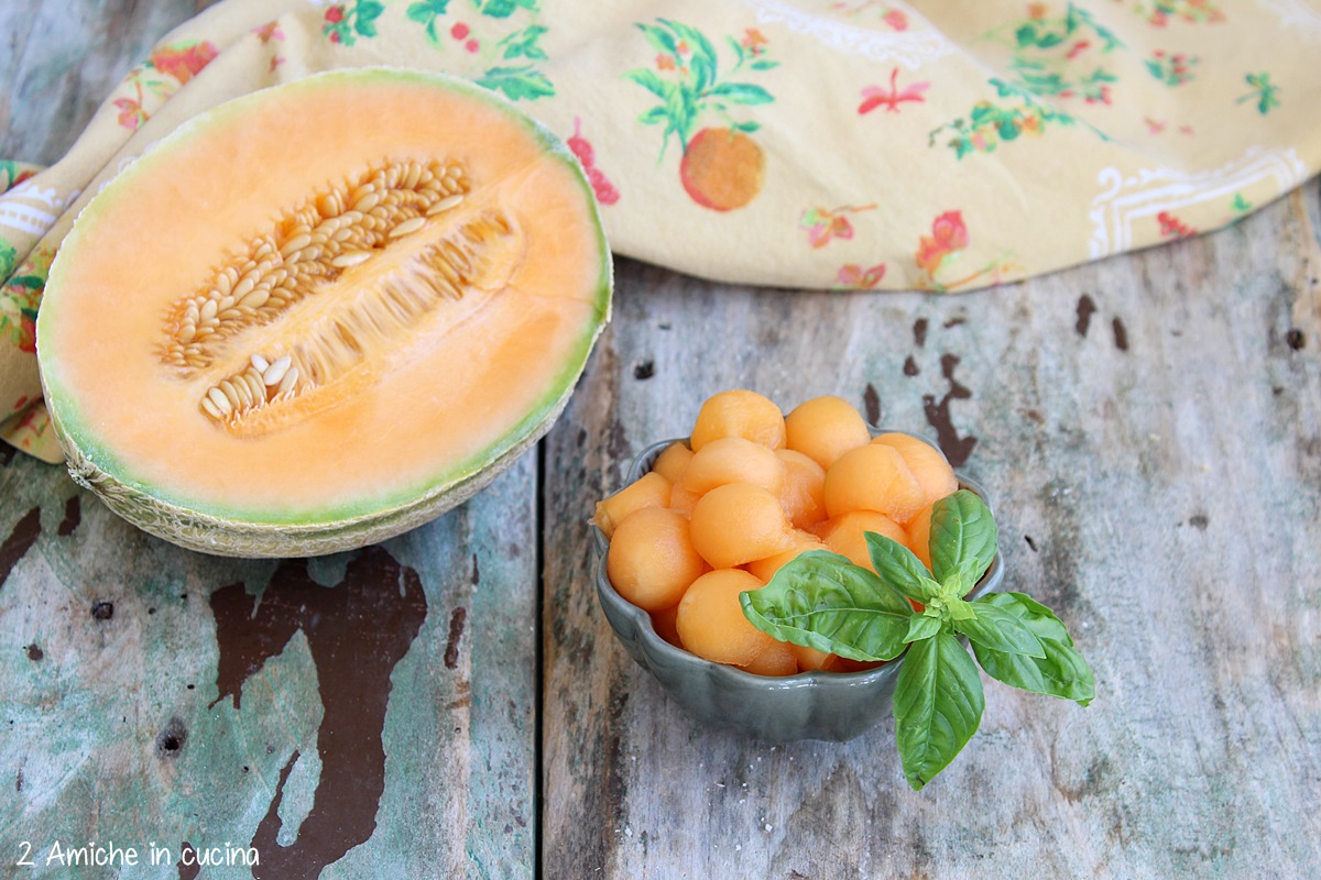 melone e basilico fresco