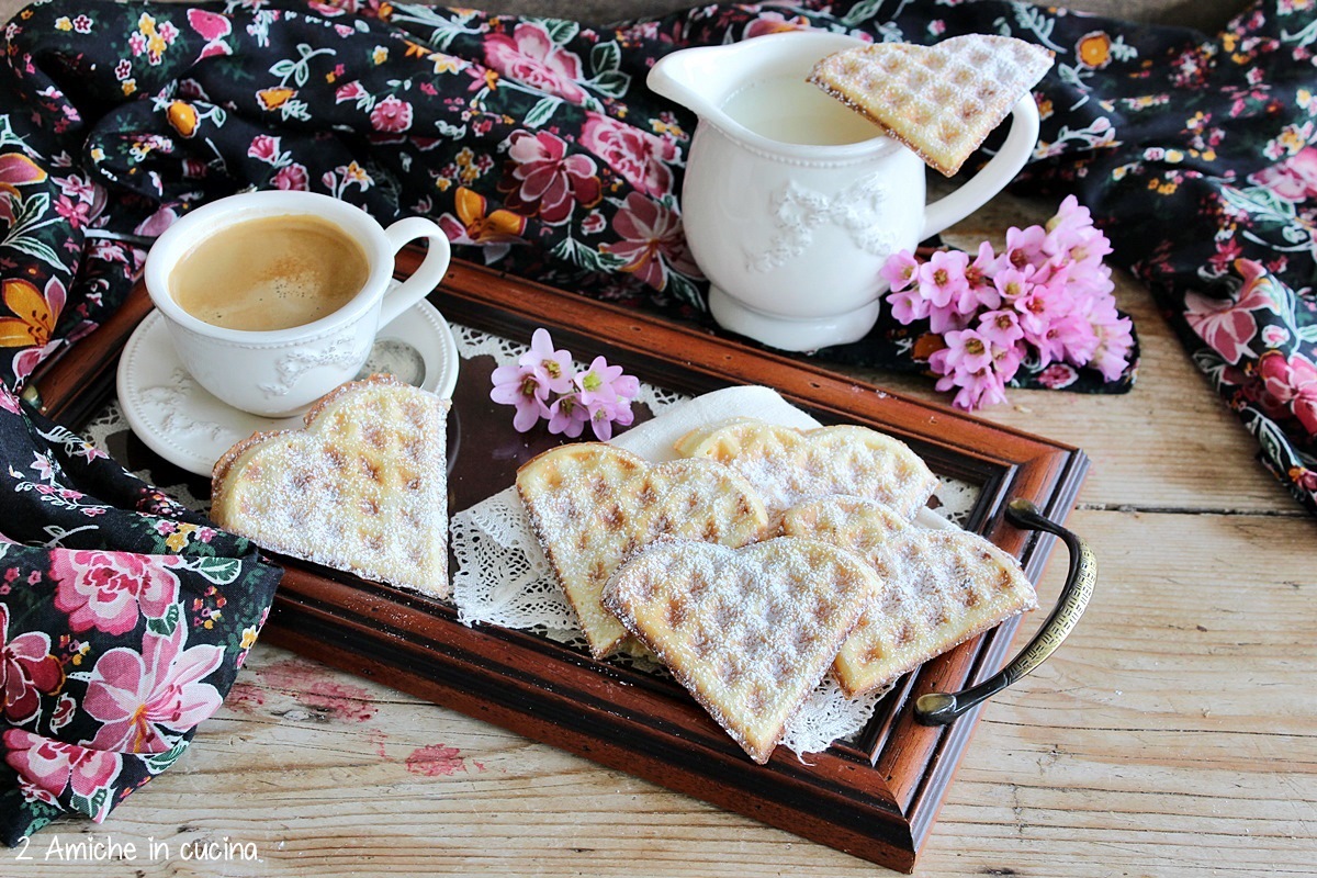 wafle di Danzica ricetta polacca per cialde a forma di cuore