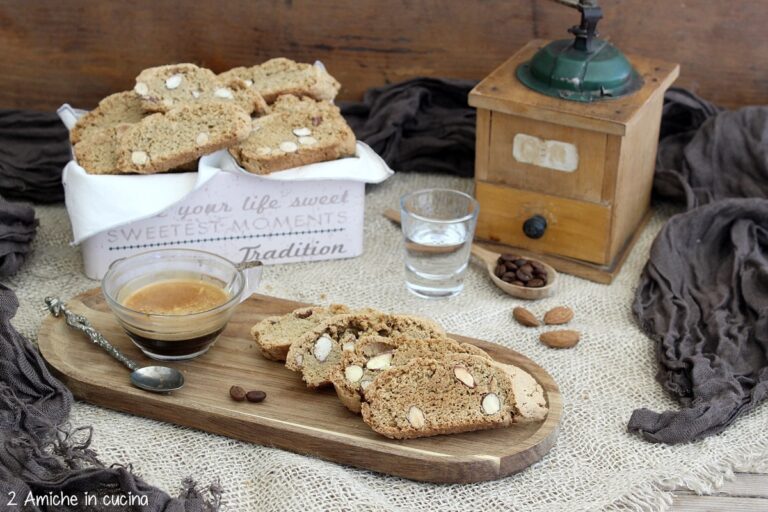 tozzetti umbri al caffè con mandorle e mistrà